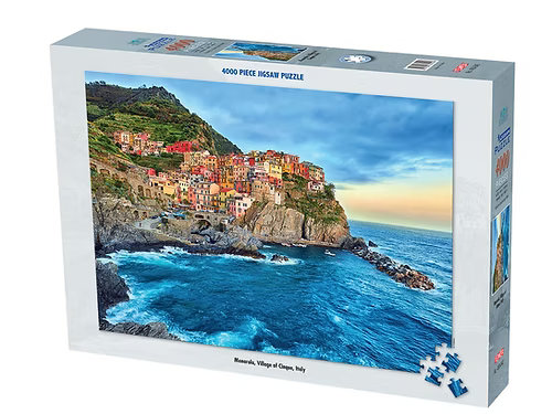 Manarola, Village of Cinque, Italy